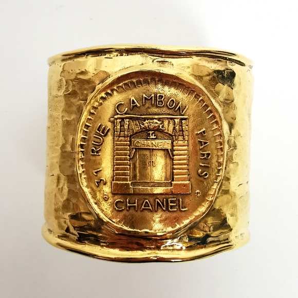 CHANEL Jewelry - *sold* Vintage Chanel 1990-91 gold tone cuff bracelet, 31 rue Cambon designer